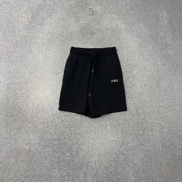 휠라 블랙 로고 캐주얼 반바지 XS