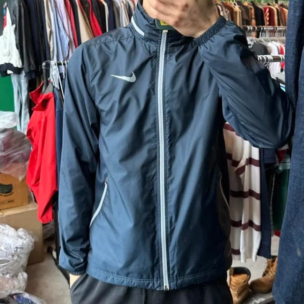 나이키 스우시 스톰핏 바람막이 95