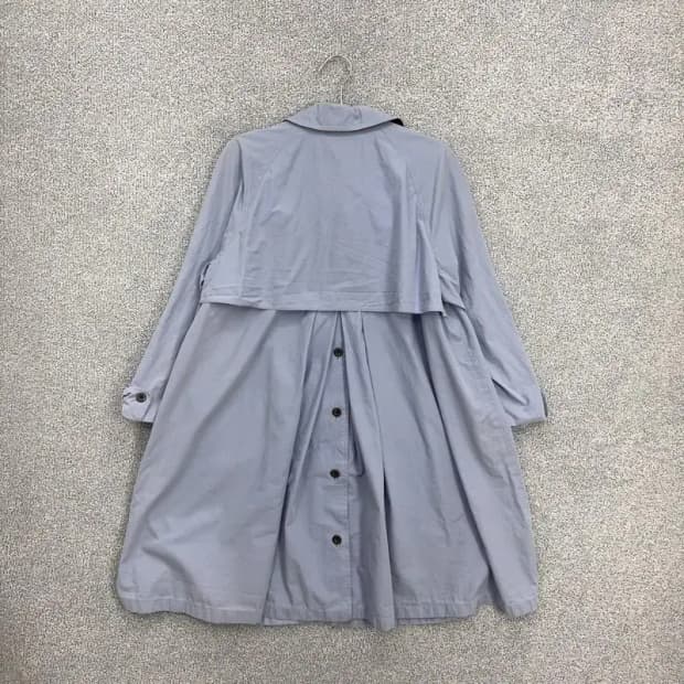 버버리 리버스 버튼 트렌치코트