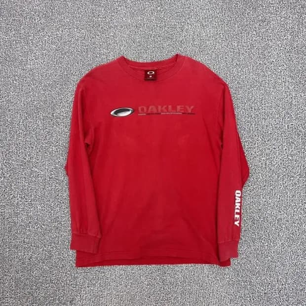 오클리 롱슬리브 M