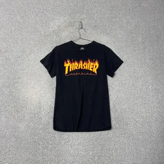 트래셔 불꽃로고 반팔티 S