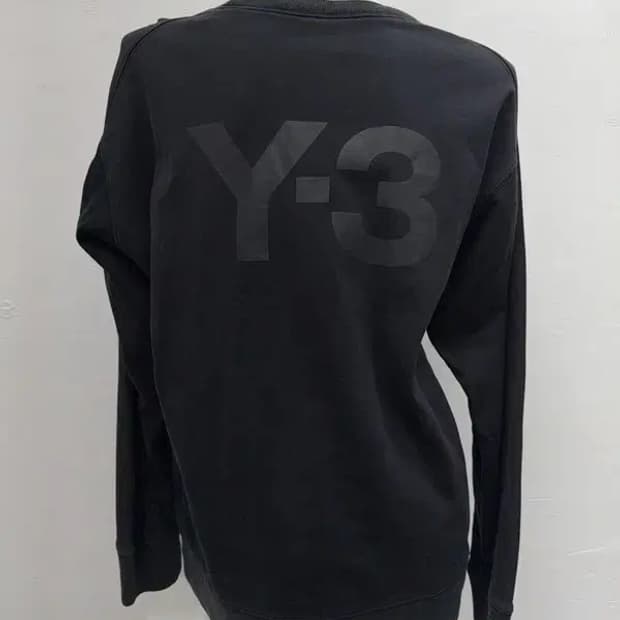 요지야마모토 Y-3 프린팅 블랙 맨투맨 XL/TG