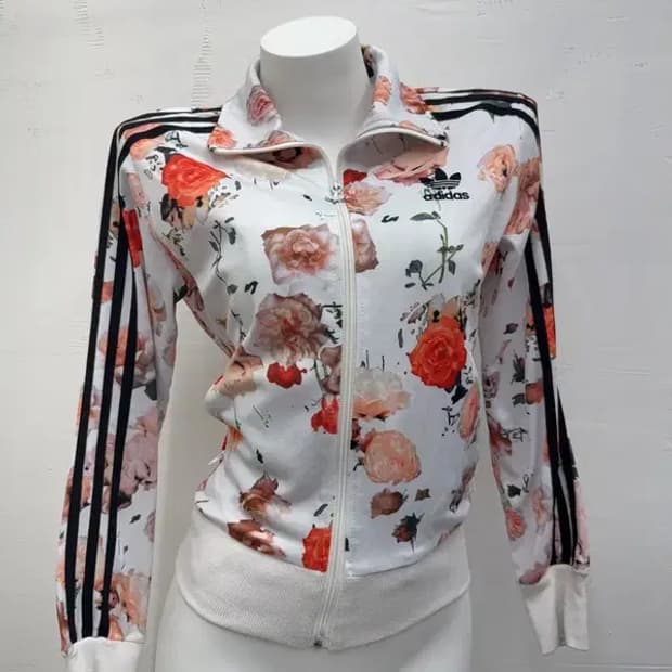 아디다스 플라워 화이트 자켓 90