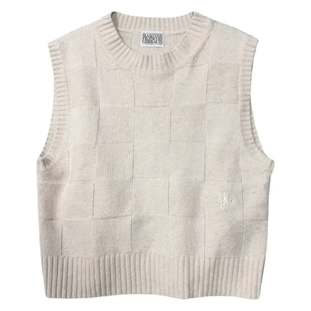 마리떼 프랑소와 저버 자수 로고 크림 니트 조끼 OS