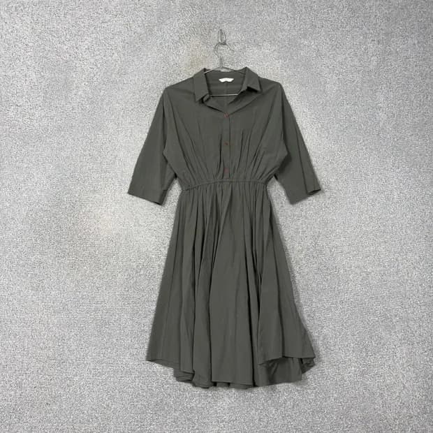 지고트 여성 캐주얼 허리 밴딩 카라 원피스 FREE