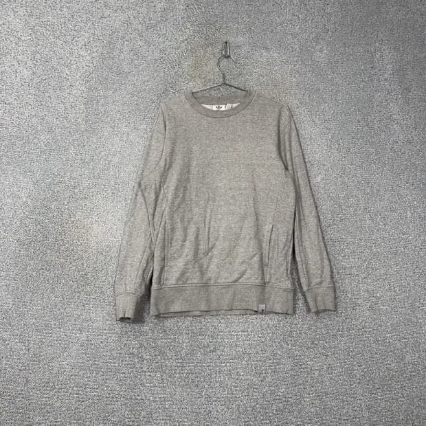 아디다스 라이트 그레이 맨투맨 95