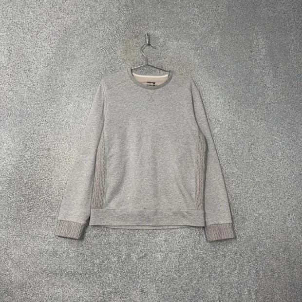 언더아머 라이트 그레이 맨투맨 105