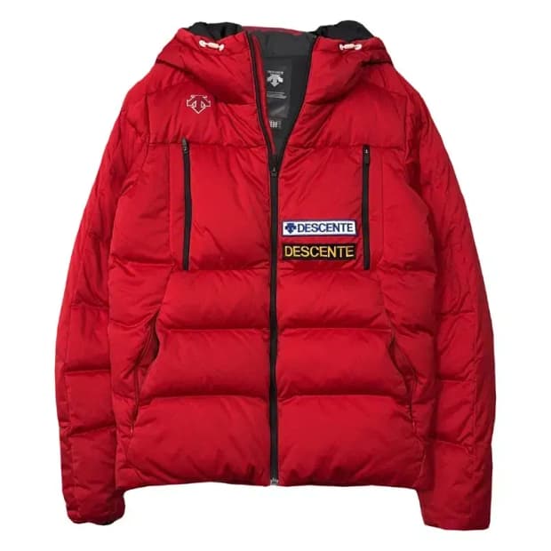 데상트 레드 패치 빈티지 패딩 S