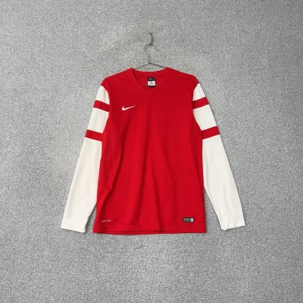 나이키 드라이핏 레드 기능성 긴팔티 M