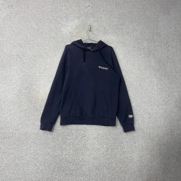 디스커버리 캐주얼 네이비 후드티 100