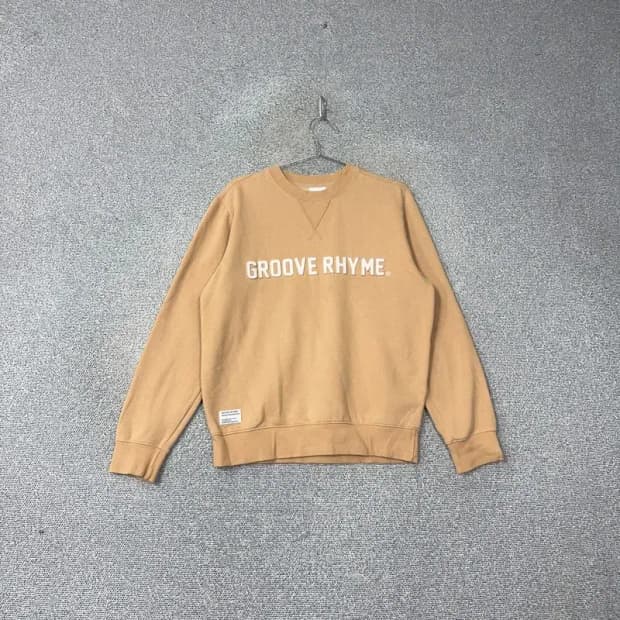 그루브라임 로고 캐주얼 베이지 맨투맨 M