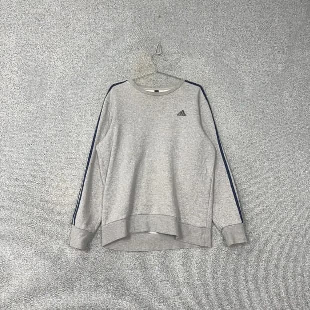 아디다스 삼각로고 삼선 그레이 맨투맨 110
