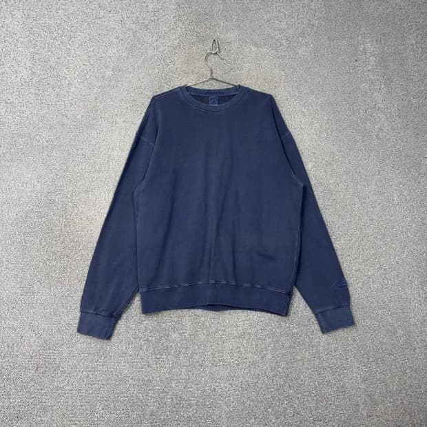 트래블 피그먼트 네이비 맨투맨 XL