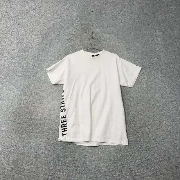 아디다스 화이트 코튼 프린팅 반팔티 L