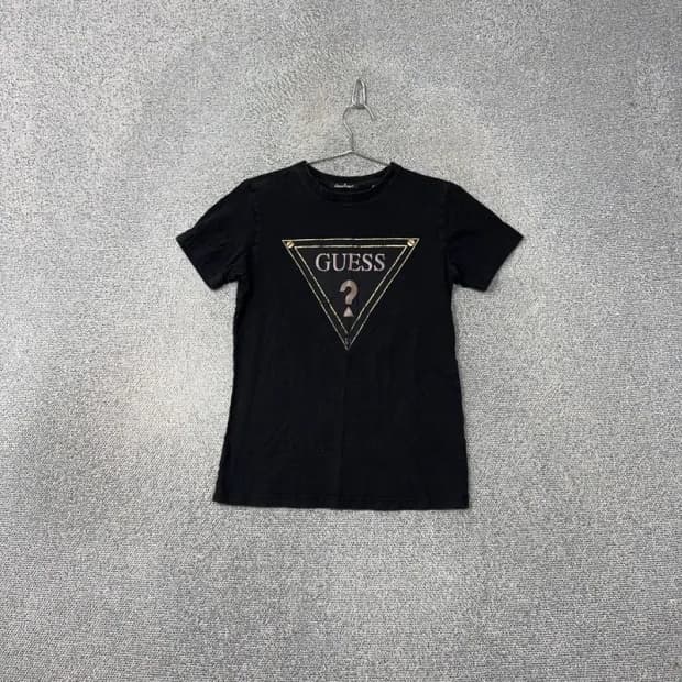 게스 삼각로고 프린팅 블랙 여성 반팔 티 S