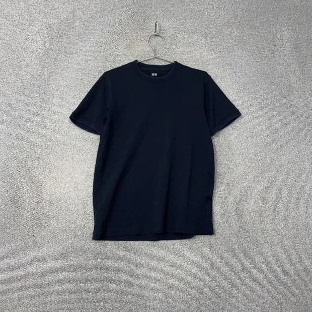 유니클로 네이비 남성 캐주얼 무지 반팔티 L