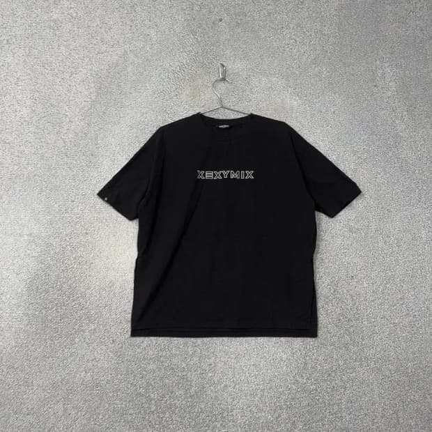 젝시믹스 스펠 로고 프린팅 블랙 오버핏 반팔 티 F