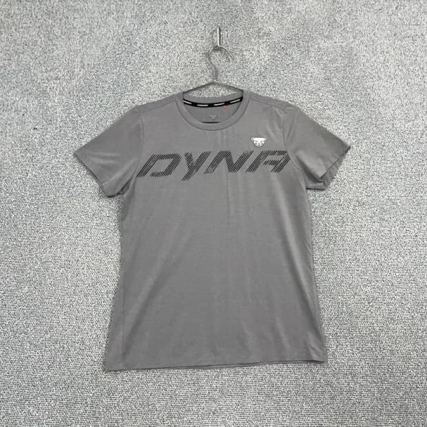 다이나핏 프린팅 로고 운동 기능성 그레이 반팔 티 L