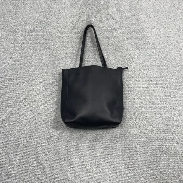 질스튜어트 블랙 토트백