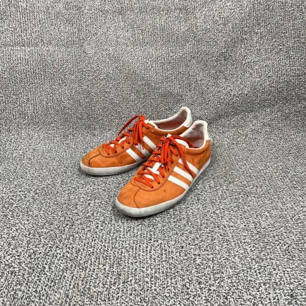 아디다스 가젤 오렌지 스니커즈 245
