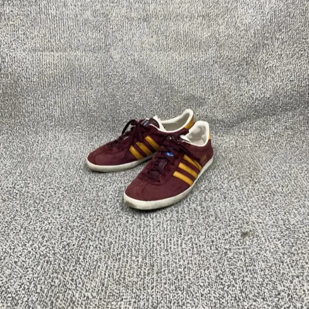 아디다스 버건디 가젤 스니커즈 240