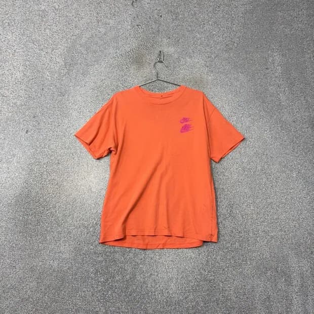 나이키 월드투어 백프린팅 오렌지 반팔 티 L