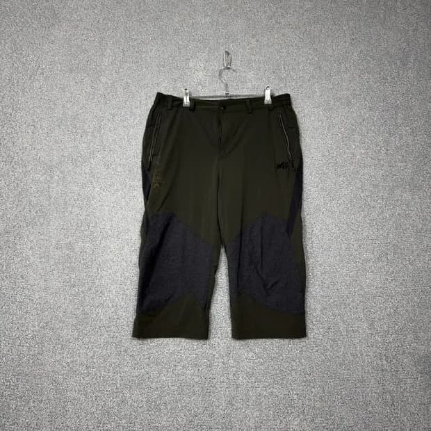 밀레 그레이 로고 등산 기능성 5부 반바지 88