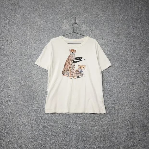 나이키 프린팅 화이트 반팔 티 L