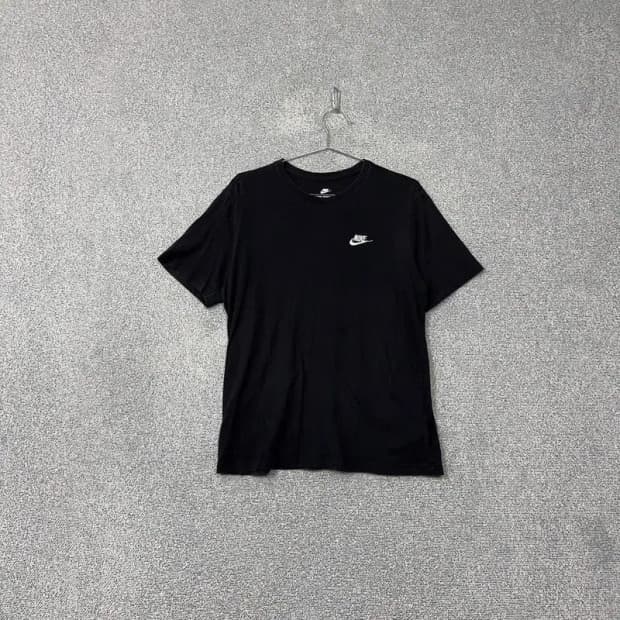 나이키 블랙 로고 캐주얼 반팔 티 L