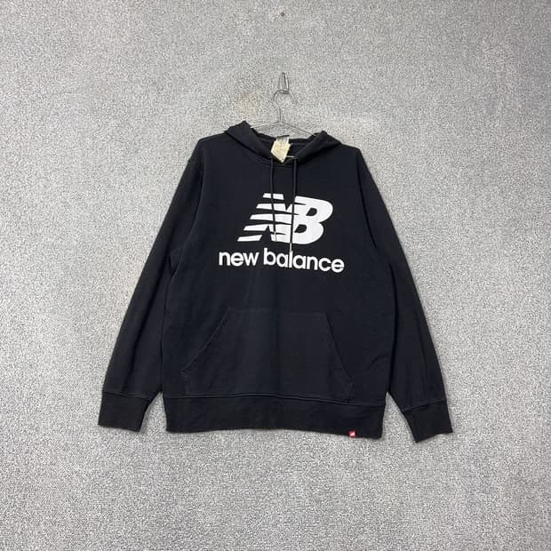 뉴발란스 빅로고 프린팅 블랙 후드티 2XL