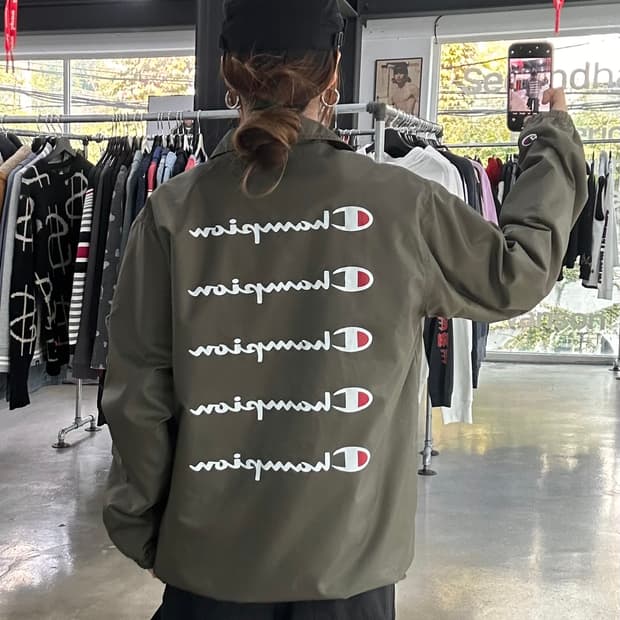 챔피온 백 빅로고 코치자켓 카키