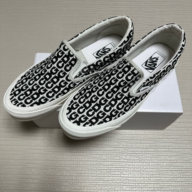 CDG 꼼데가르송 반스 슬립온