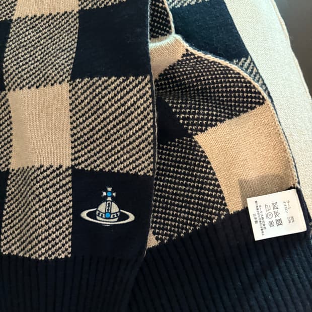 비비안웨스트우드 목도리