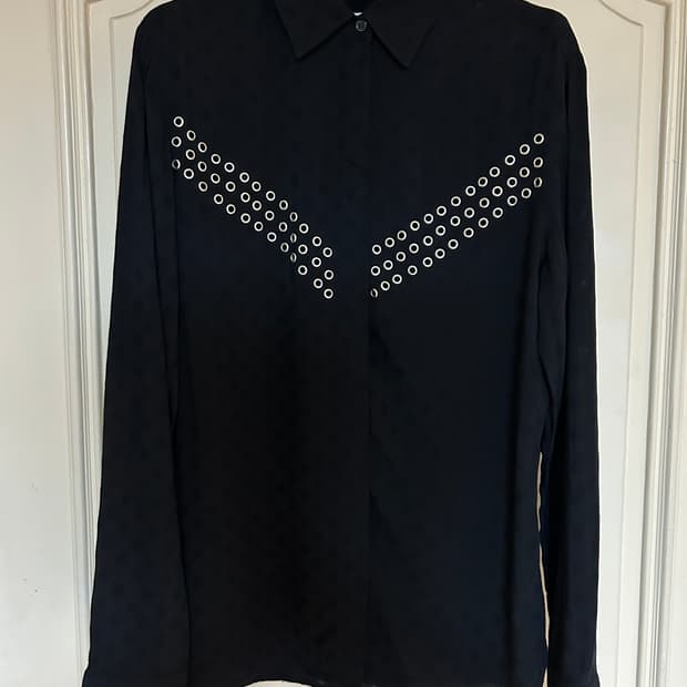 산드로 도트 포인트 셔츠