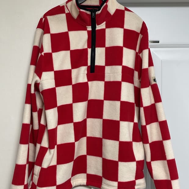 스튜시 하프집업 플리스