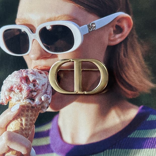 디올 CD 로고 베이직 골드 브로치