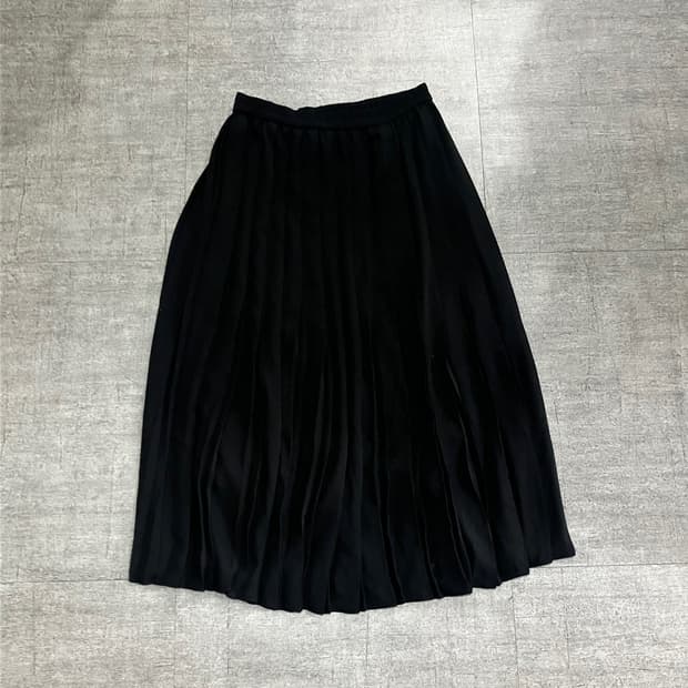Uniqlo 유니클로 일본판 하구미모리걸 아메카지할메카지 롱스커트 블랙