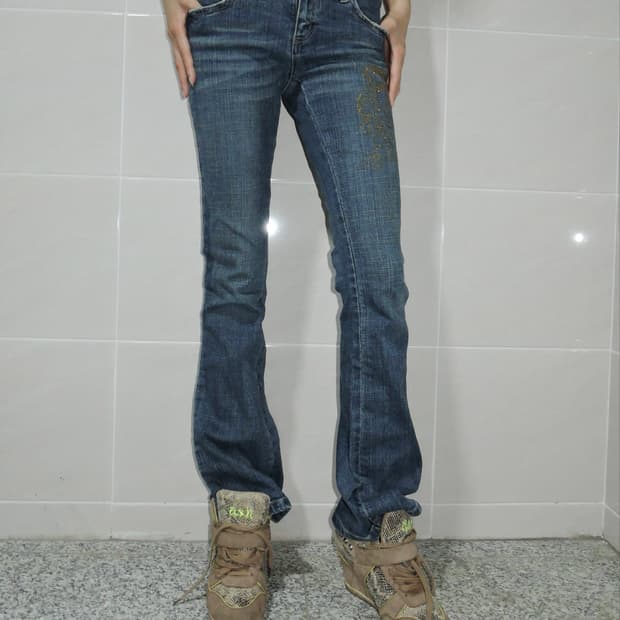 Gold Crown Low-Rise bootcut pants