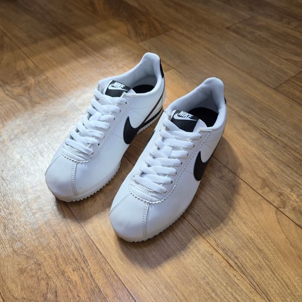 나이키 코르테즈 