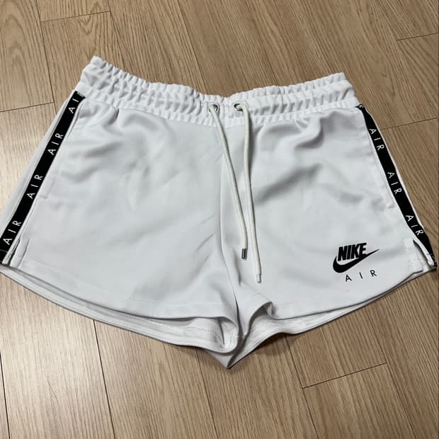 나이키 에어 반바지