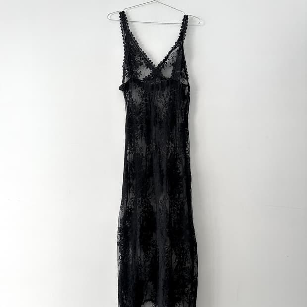 Lace camisole layer long ops 