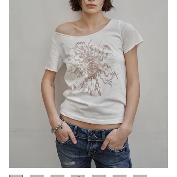 Settle for moon 세틀포문 logo T-shirt
