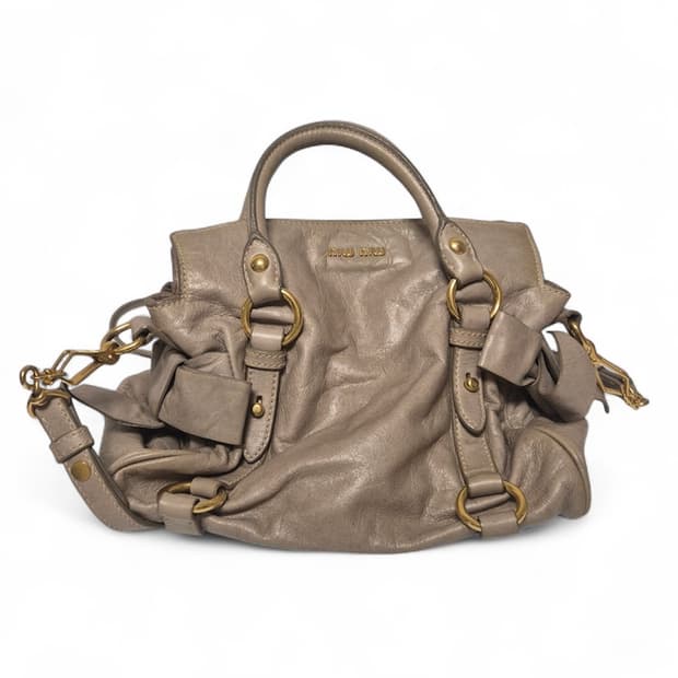 미우미우 사첼백 미니사이즈