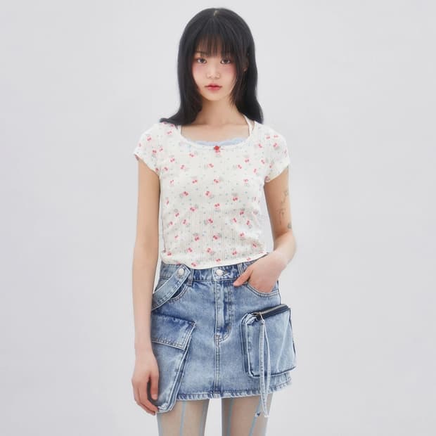 라라폭스 CHERRY PATTERN LACE T-SHIRT
