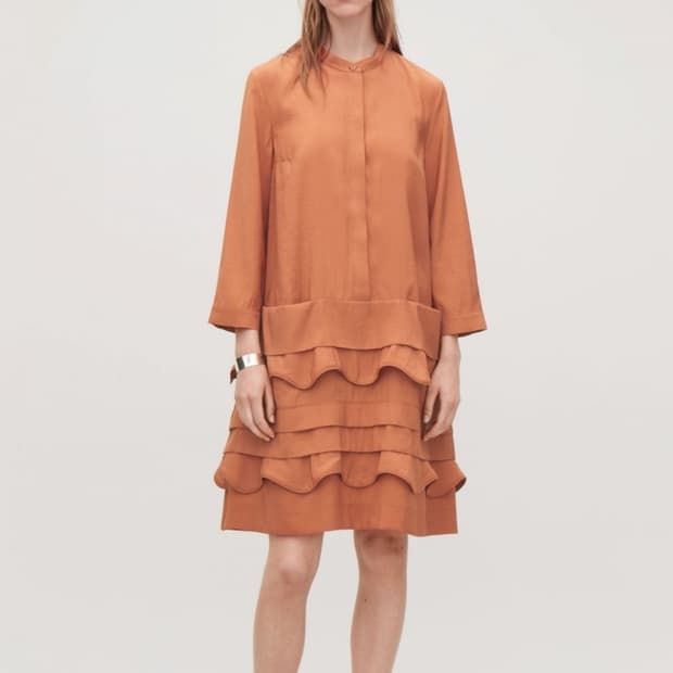 COS 모달 원피스