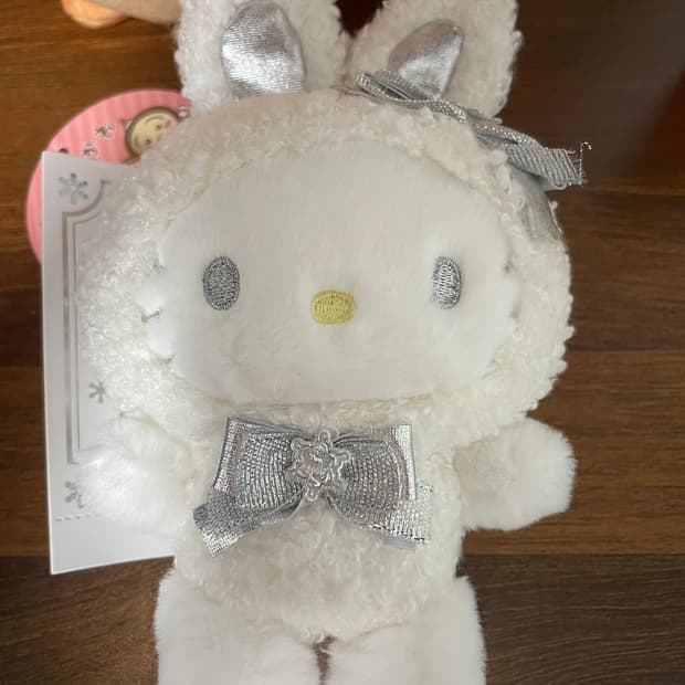 산리오 스노우 후와후와 키티