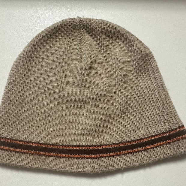 슈프림 비니