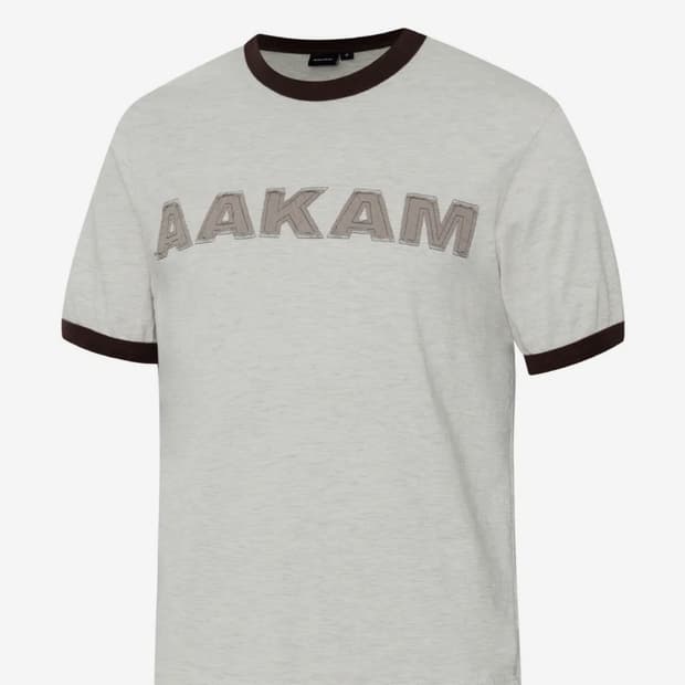 아캄 aakam 로고 패치 링거 반팔티 브라운 3사이즈