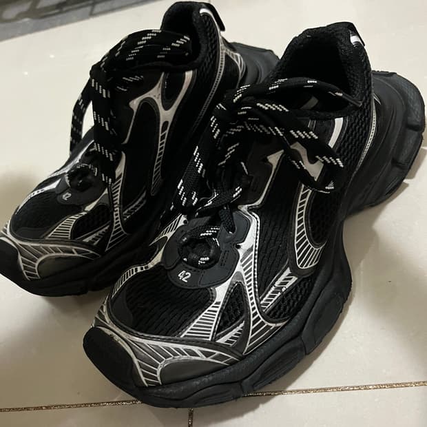 발렌시아가 3xl 42