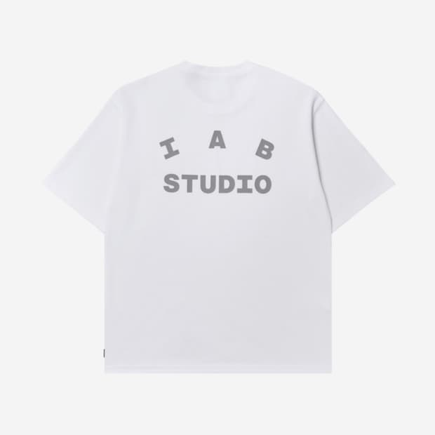 아이앱 스튜디오 티셔츠 화이트 그레이